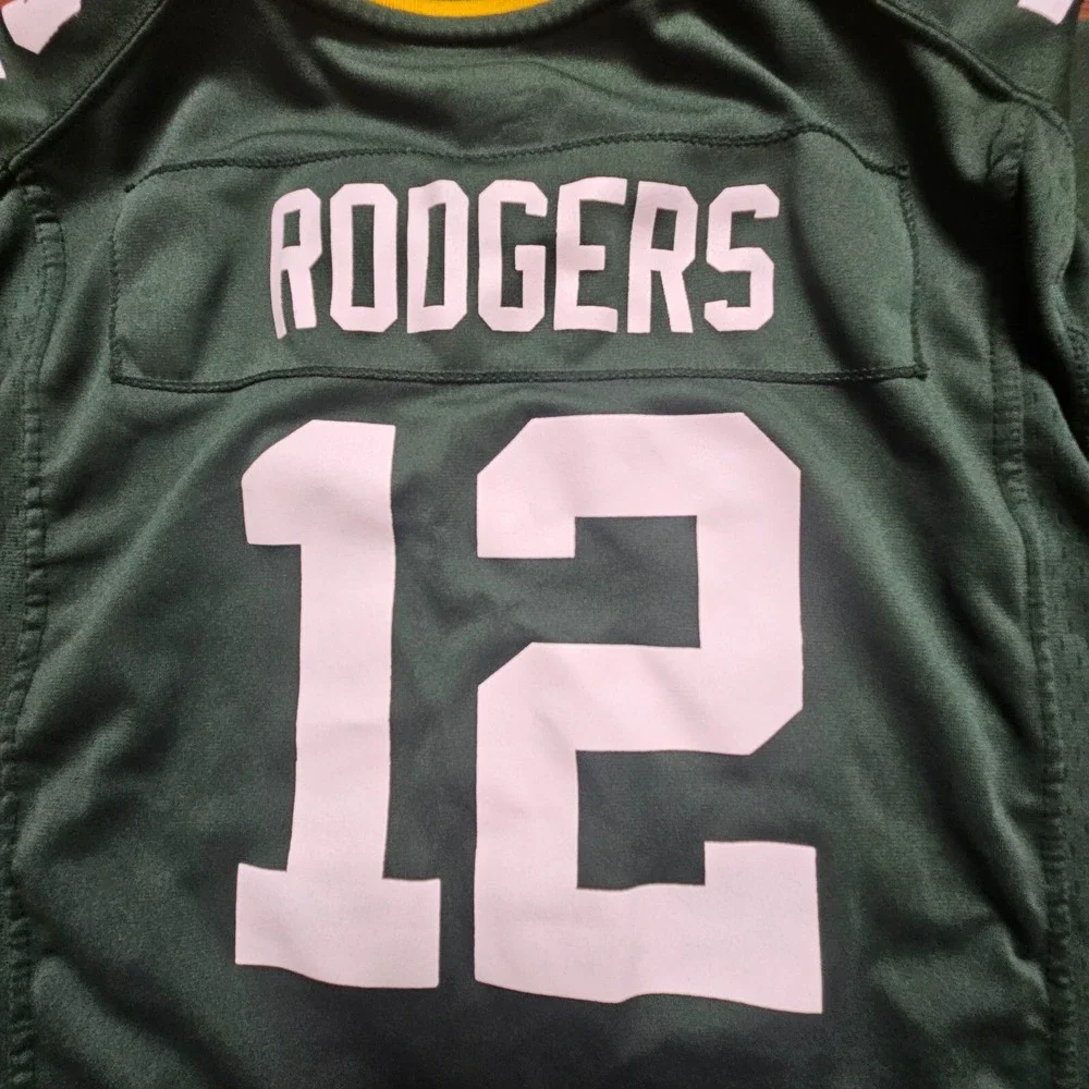 Nike Green Jersey with V-neck and Short Sleeves - Picture 4 of 10